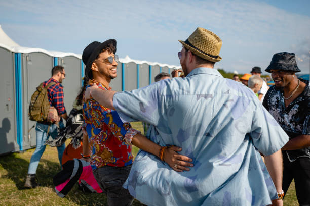 Best Emergency porta potty rental  in Louisville, OH